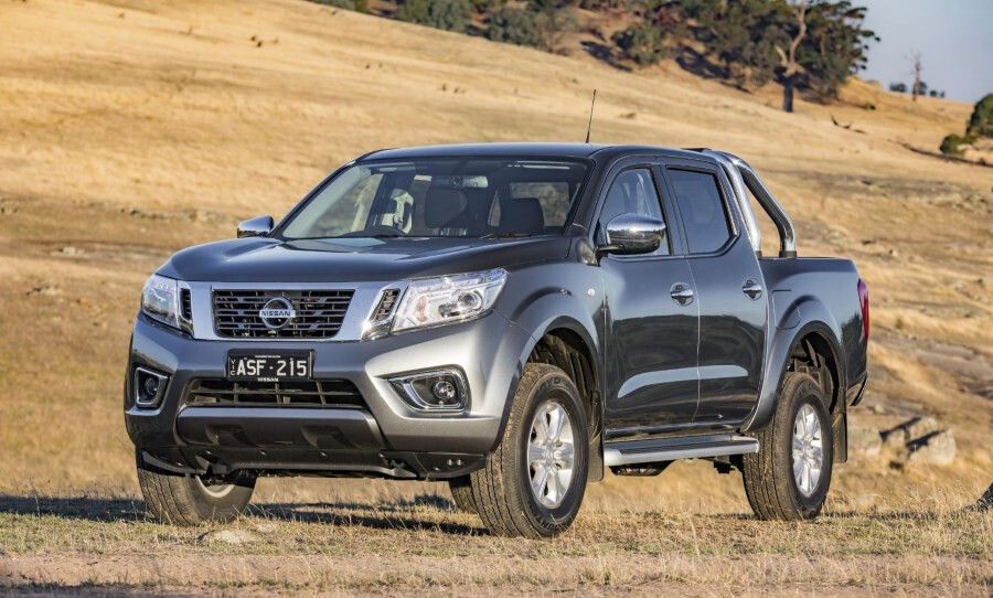 10d718a6/2019 nissan navara rx 4x4 2 3l diesel cchas 04d60160