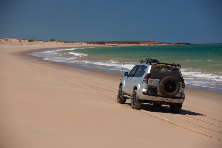 73b517a9/4x4 australia explore beaches of broome 41 jpg
